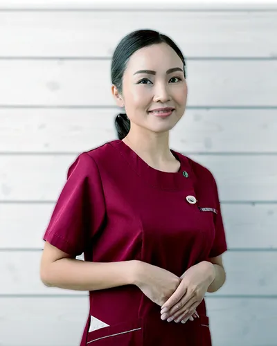 笑顔の院長の写真